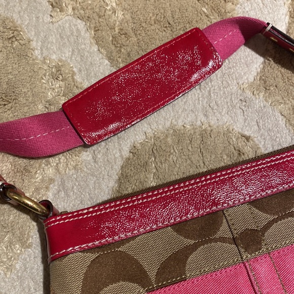 Coach Handbag & Coin Purse - Picture 6 of 16